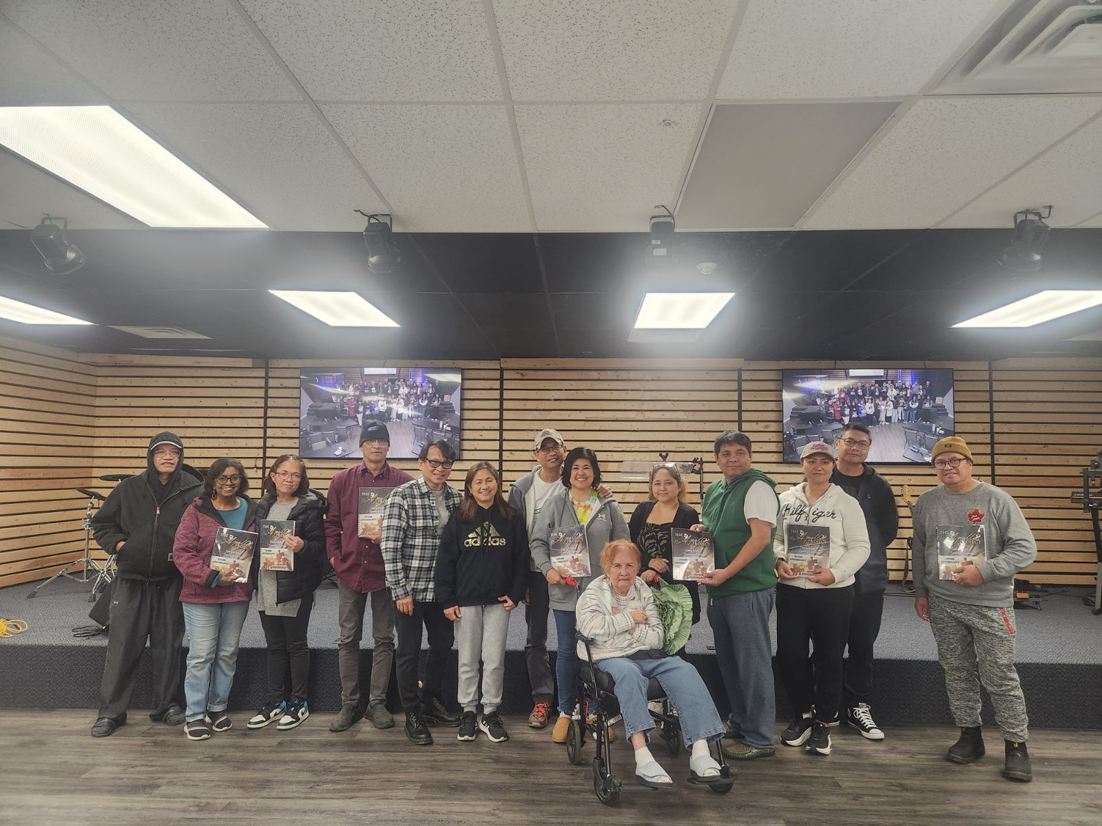 Ministry community leadership and members